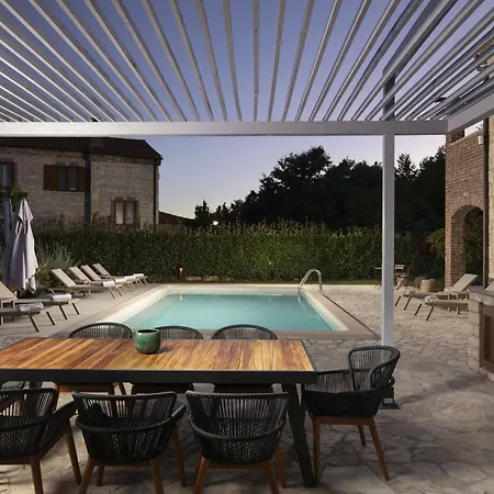 Paradise Istria With Heated Pool Svetvinčenat