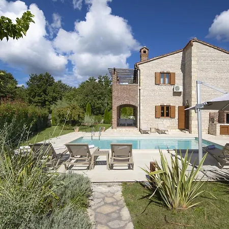 Paradise Istria With Heated Pool Villa Svetvinčenat